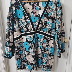 Quizz Woman Floral Empire Waist V-Neck Tunic Top Size 24
